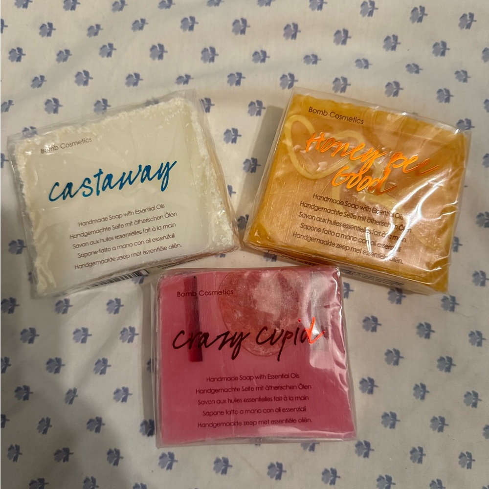 Bomb Cosmetics Crazy Cupid Handmade Soap
